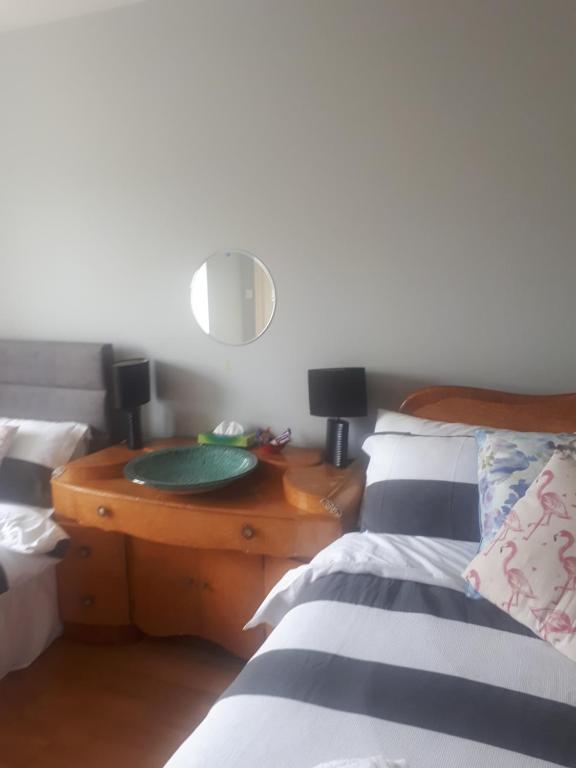 Carriglea room 2