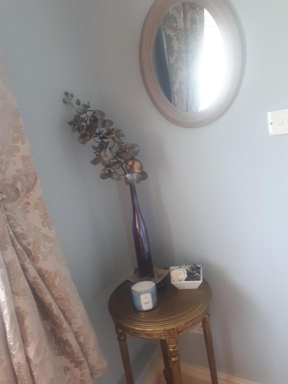 Carriglea room 4